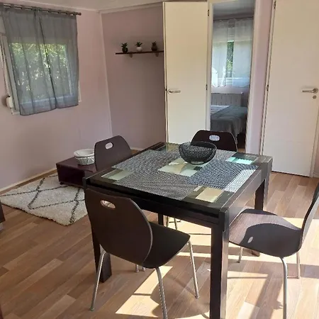 Les Salinéens Camping *