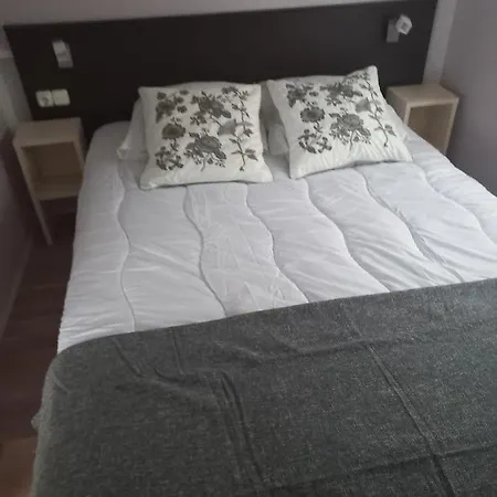 Les Salinéens Camping *